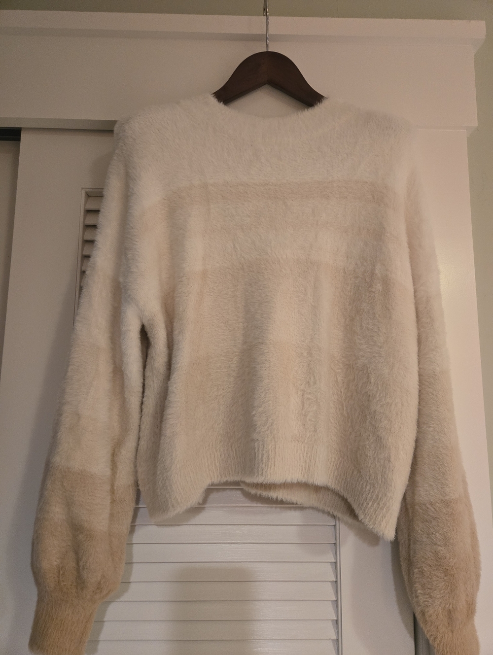 wild fable Cream Fuzzy Crewneck Sweater